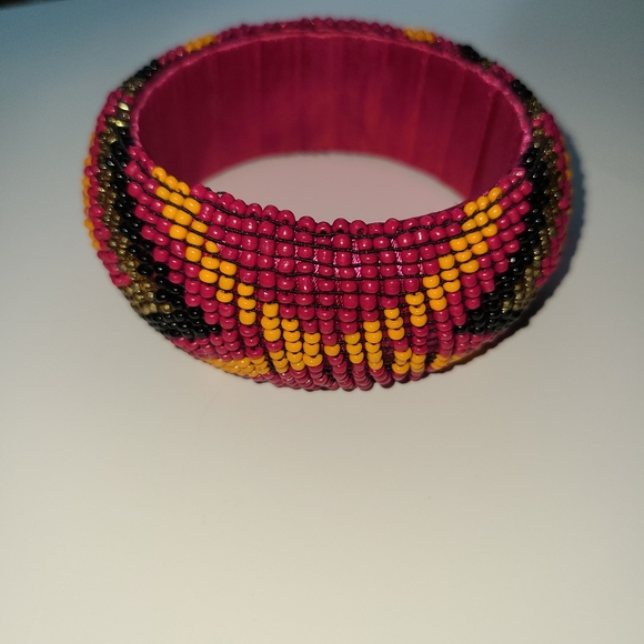 Beaded bangle Bracelet - Picture 4 of 4